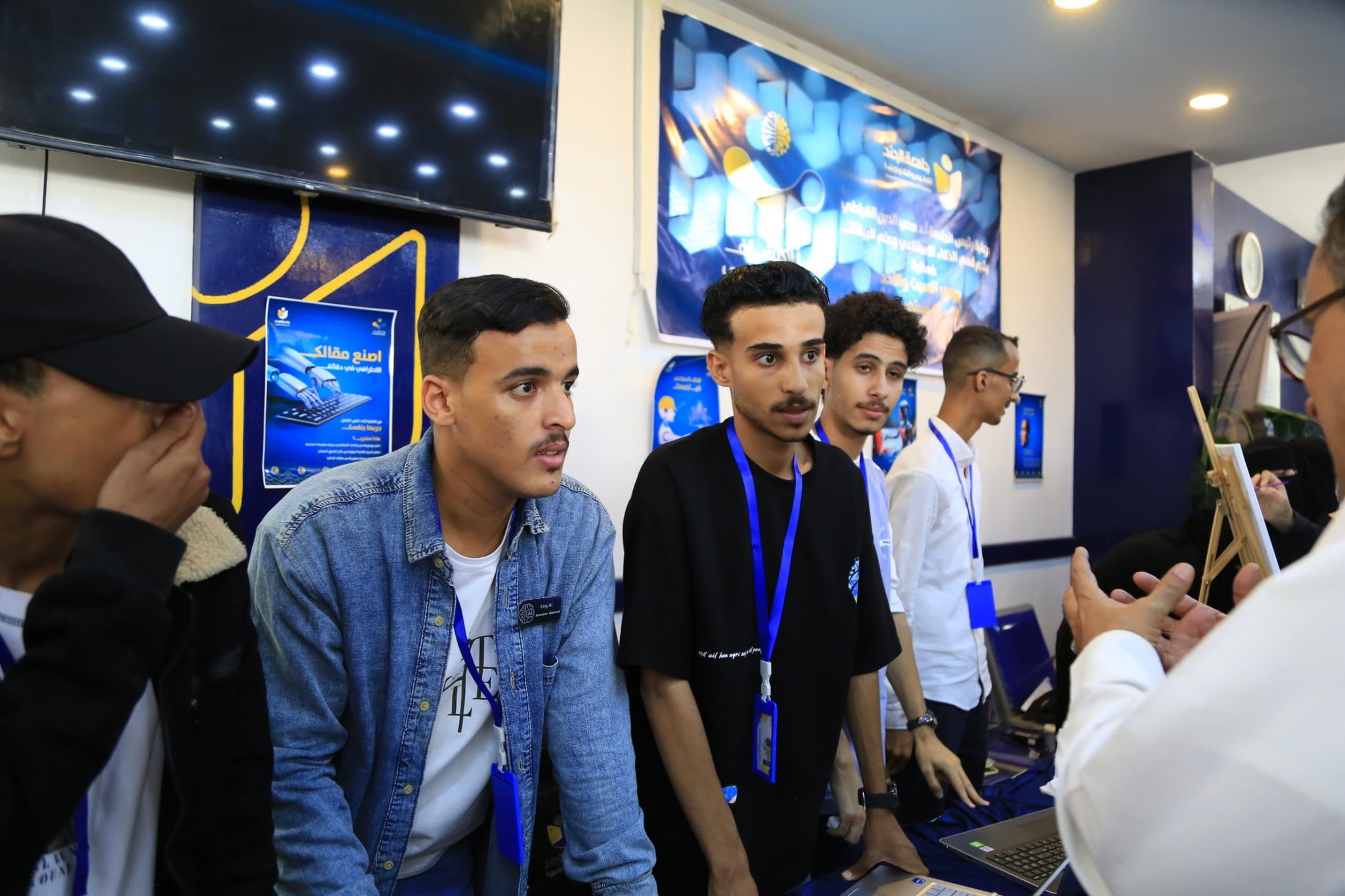 Al-Janad University Hosts AI Applications Showcase at Faculty of Engineering and IT