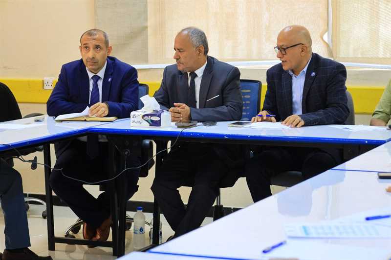 ورشة استراتيجية بثانوية المتفوقين في تعز برعاية جامعة الجند لتعزيز جودة التعليم