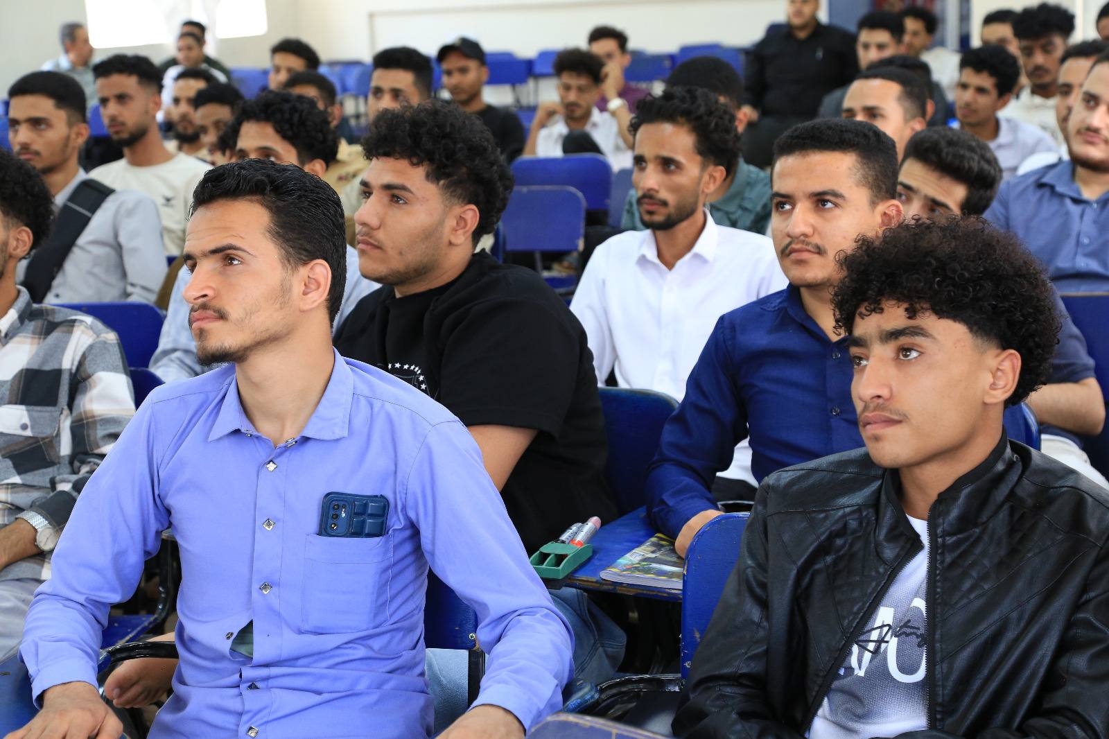 الذكاء الاصطناعي يعيد تشكيل الأمن السيبراني في محاضرة علمية بجامعة الجند