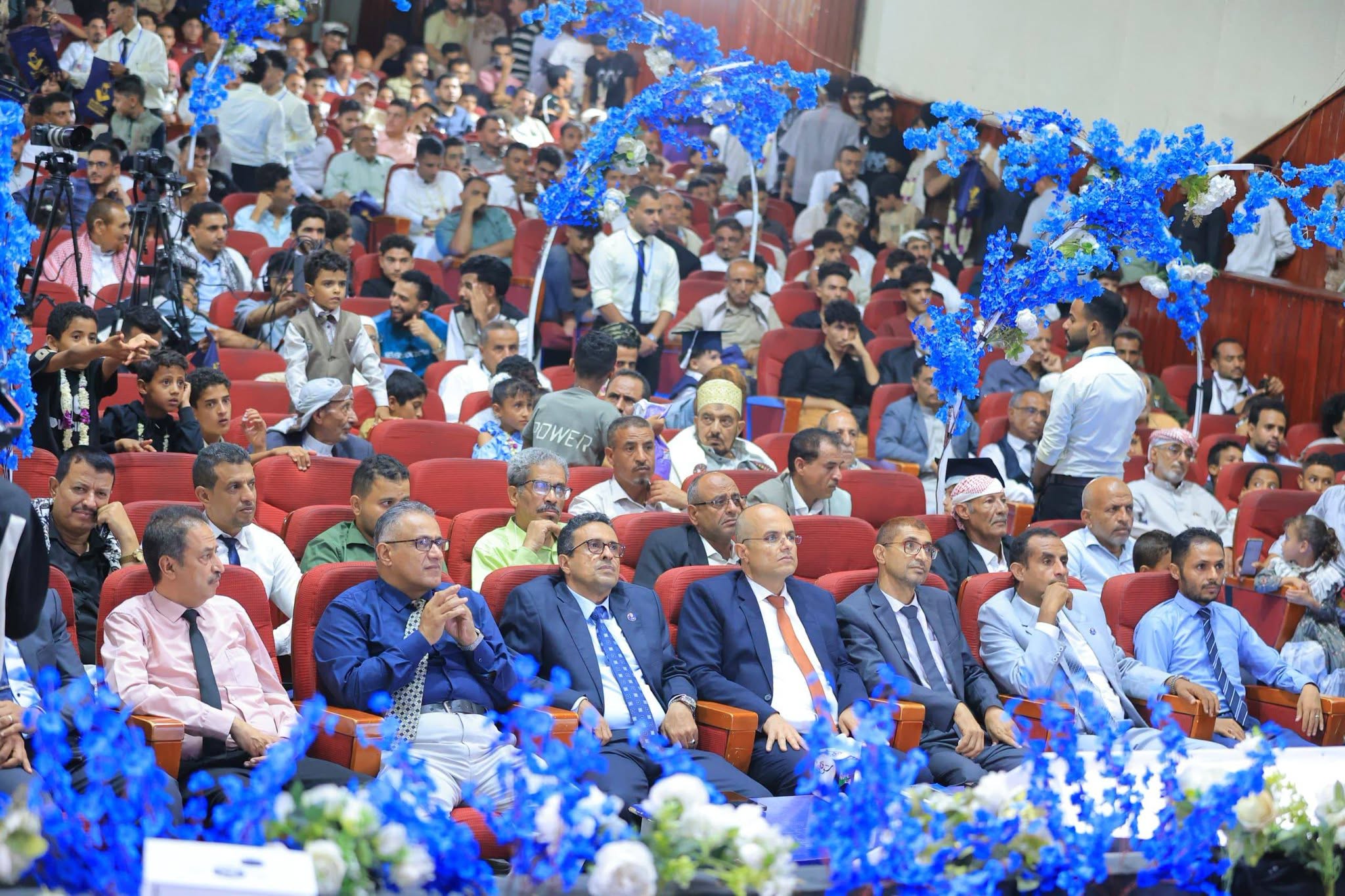الجند تواصل احتفالات تخرج الدفعة الخامسة "صُنّاع المستقبل" بتخريج طلبة تقنية المعلومات والشبكات والأمن السيبراني